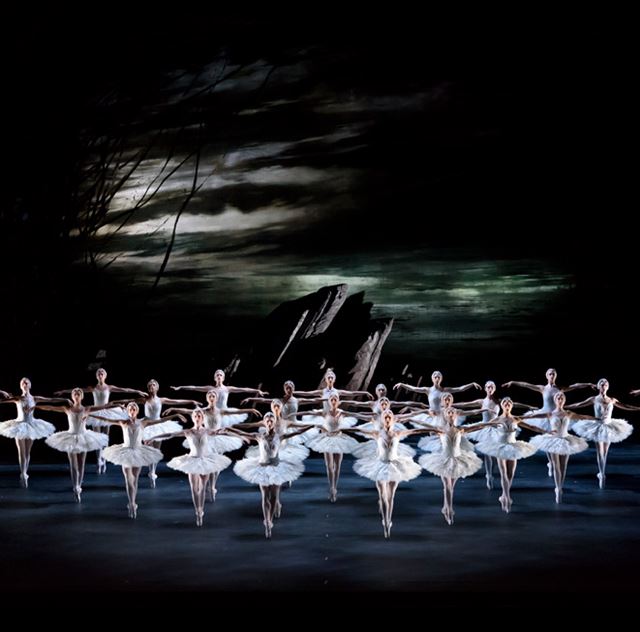 Swan Lake (Royal Ballet)